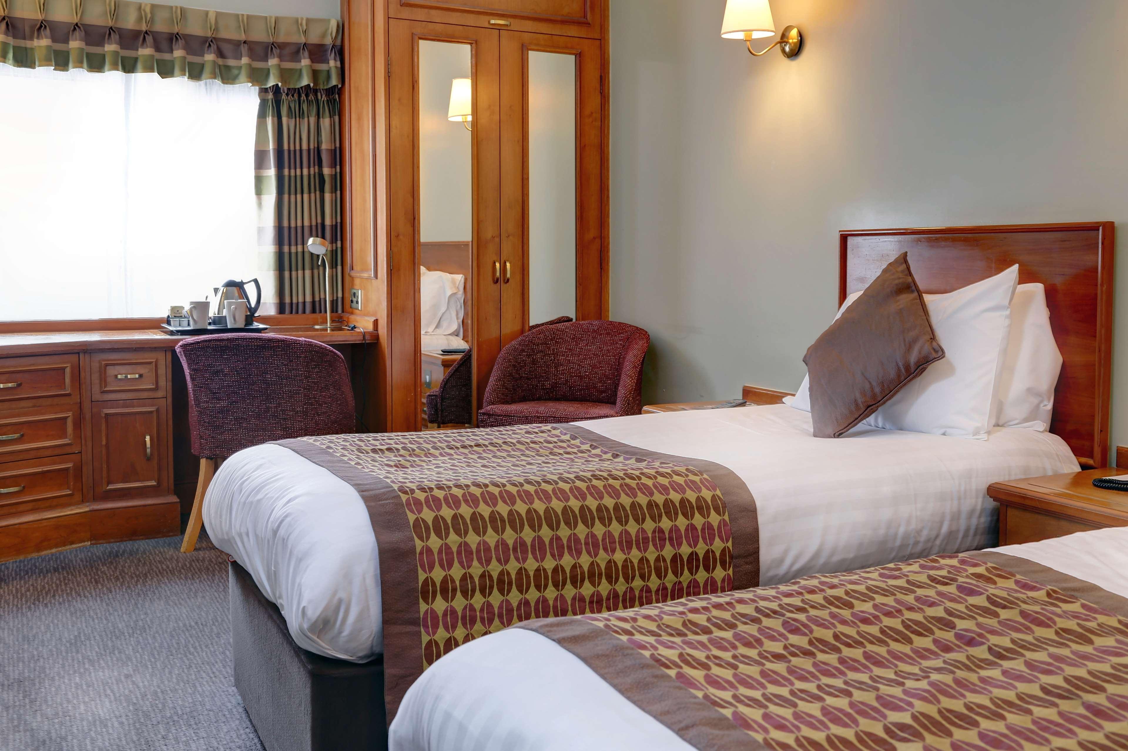 Best Western Plus Pinewood Manchester Airport-Wilmslow Hotel Εξωτερικό φωτογραφία