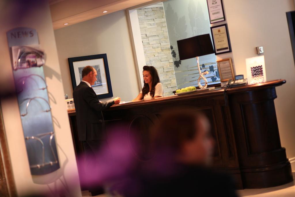 Best Western Plus Pinewood Manchester Airport-Wilmslow Hotel Εξωτερικό φωτογραφία