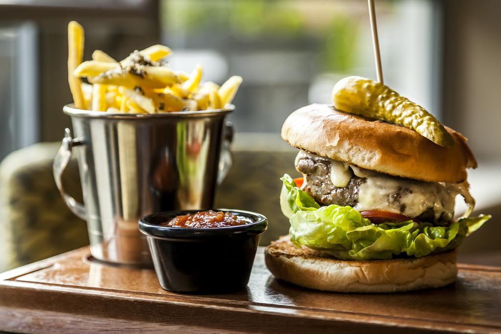 Best Western Plus Pinewood Manchester Airport-Wilmslow Hotel Εξωτερικό φωτογραφία
