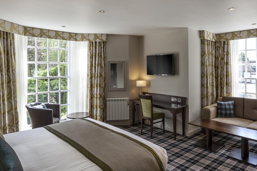 Best Western Plus Pinewood Manchester Airport-Wilmslow Hotel Εξωτερικό φωτογραφία