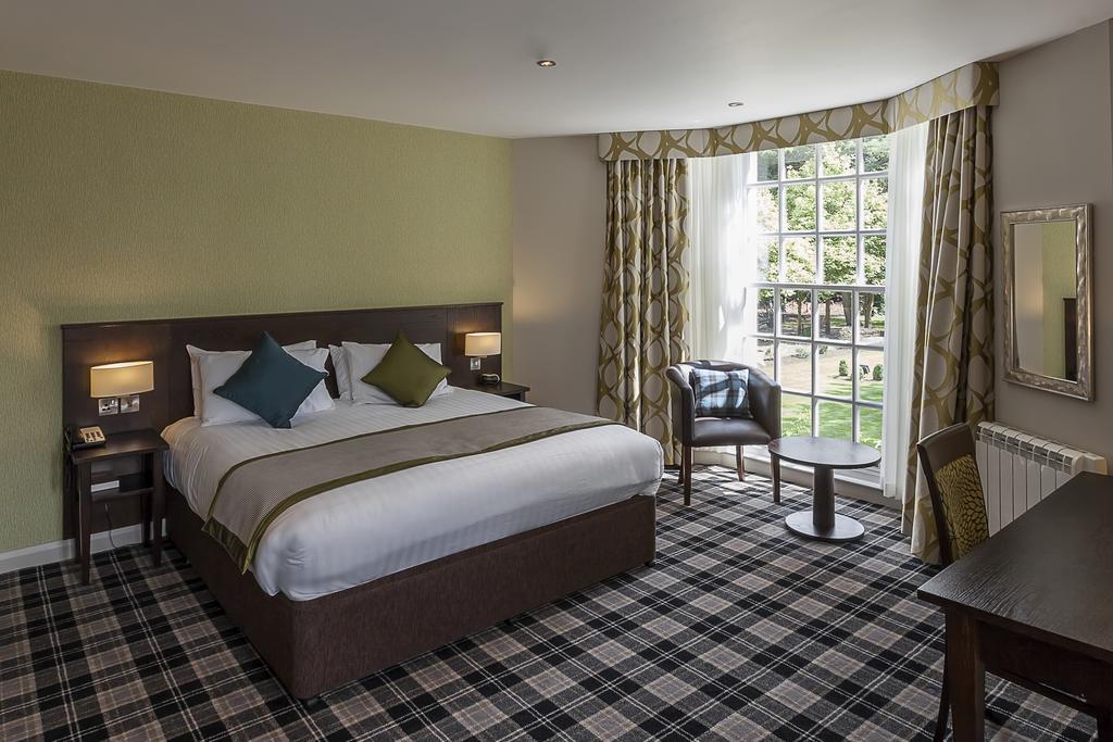 Best Western Plus Pinewood Manchester Airport-Wilmslow Hotel Εξωτερικό φωτογραφία