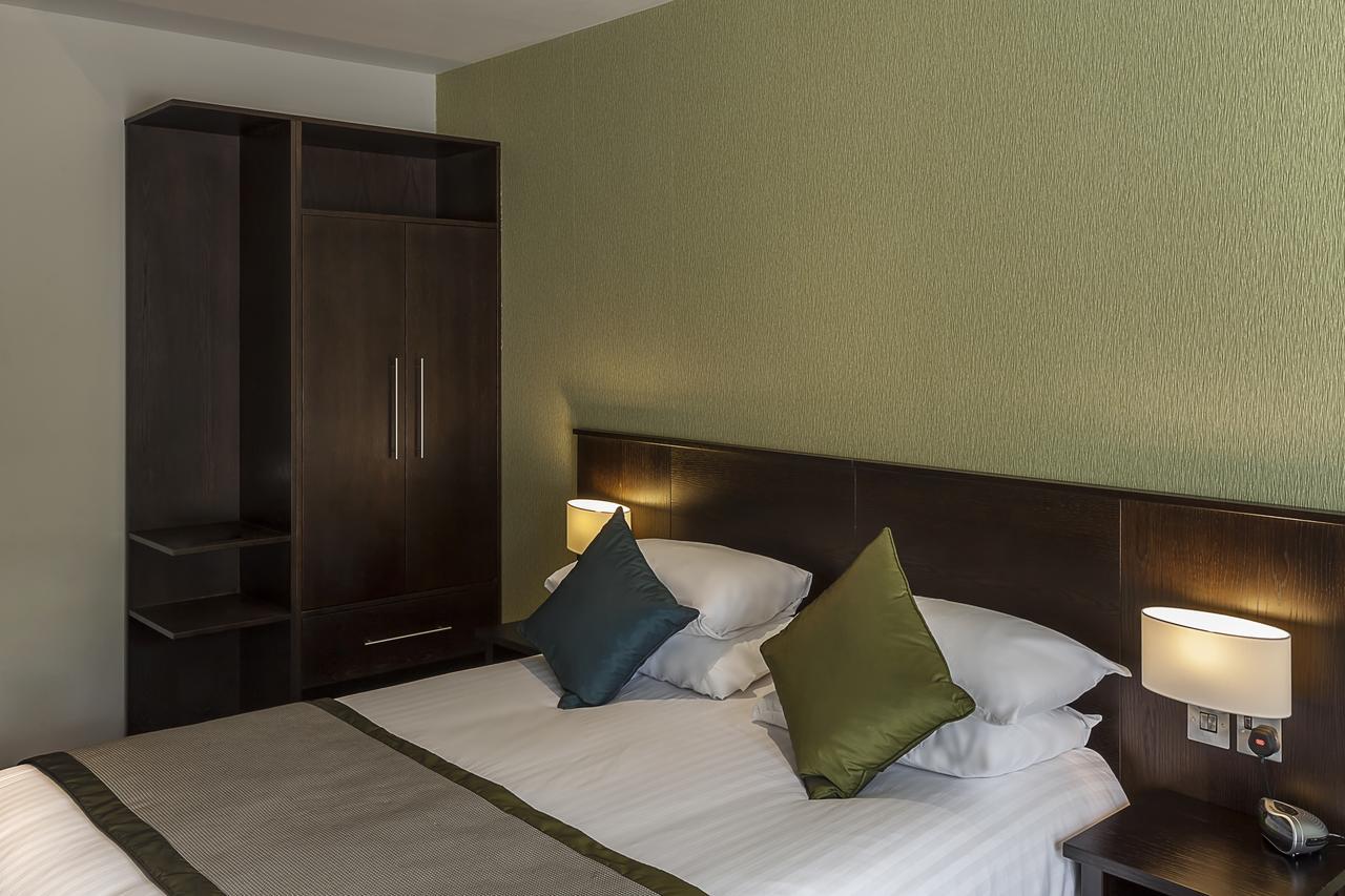 Best Western Plus Pinewood Manchester Airport-Wilmslow Hotel Εξωτερικό φωτογραφία
